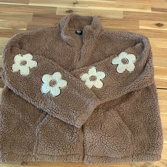 PacSun Jackets & Blazers - Women’s Brown  PacSun Sherpa zippered sweater with 2 pockets